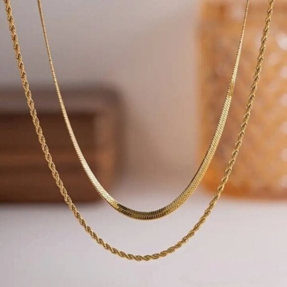 18k Gold Plated Layered Snake Chain Stainless Steel Necklace - Picture 2 of 6